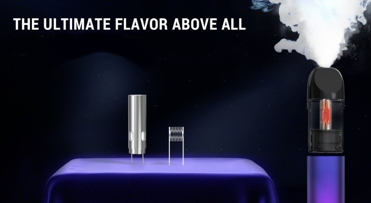 An IGEE A1 vape kit with vapour coming from the mouthpiece next to a mesh coil.