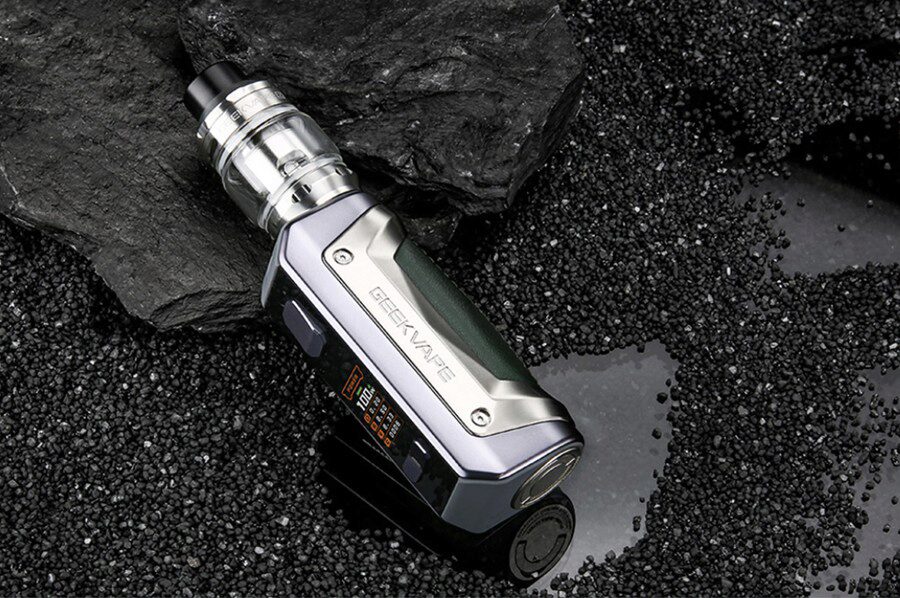 The Geekvape S100 (Solo 2) vape kit is pocket-sized and easy to carry around.